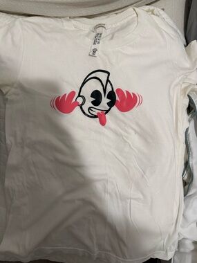 KidRobot women’s shirt